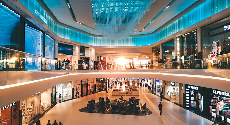 Retail Mall Floor Polishing